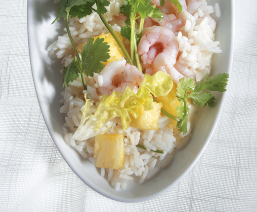 Reissalat mit Krevetten und Ananas